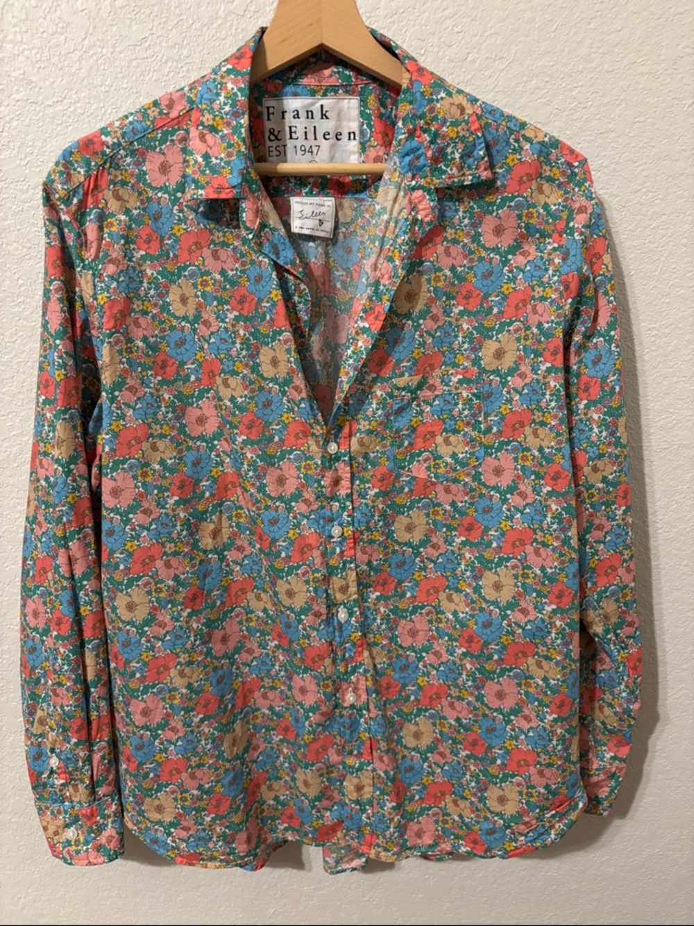 Frank & Eileen Women’s Floral Button-Up Shirt in Coral and Blue